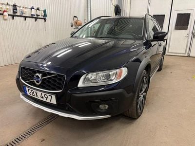 Mörkblå Begagnad 2015 Volvo XC70 Standard Kombi | 195 000 kr (Lite dyr)