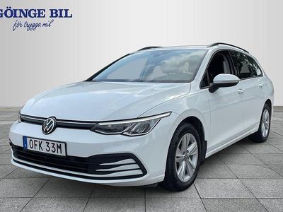Vit Begagnad 2021 VW Golf VIII Kombi | 269 000 kr (Marknadspris)