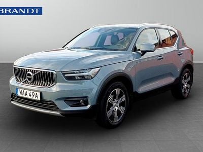 Grå Begagnad 2019 Volvo XC40 Inscription SUV | 289 900 kr (Marknadspris)
