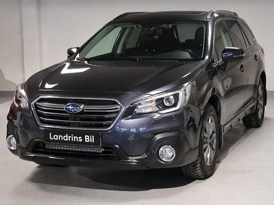 Mörkgrå Begagnad 2018 Subaru Outback Kombi | 254 500 kr (Marknadspris)
