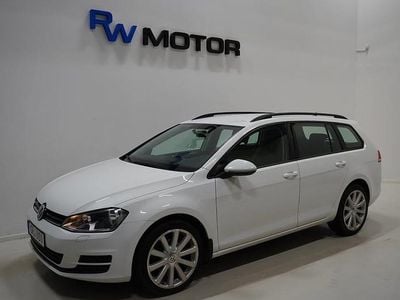 Begagnad VW Golf VII 110 HK (80 kW) 2015 Vit Kombi
