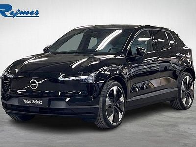 Svart Begagnad 2024 Volvo EX30 Ultra SUV | 368 900 kr (Marknadspris)