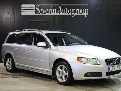 Grå Begagnad 2011 Volvo V70 Momentum Kombi | 59 900 kr (Marknadspris)