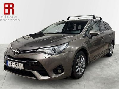 Begagnad Toyota Avensis Active 147 HK (108 kW) 2016 Grå Kombi