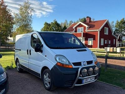 Begagnad 2004 Renault Trafic Minibuss | 45 000 kr (Marknadspris)
