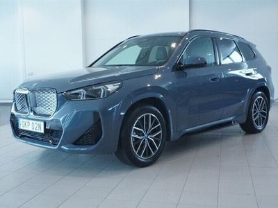 Begagnad BMW iX1 M Sport 230 kW (313 HK) 2024 Grå/silver SUV