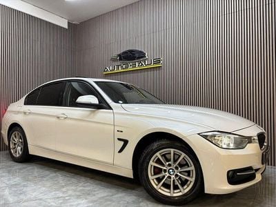 Vit Begagnad 2012 BMW 320 Sport Line Sedan | 149 900 kr (Lite dyr)
