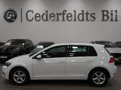 Begagnad VW Golf VII 110 HK (80 kW) 2018 Vit Halvkombi