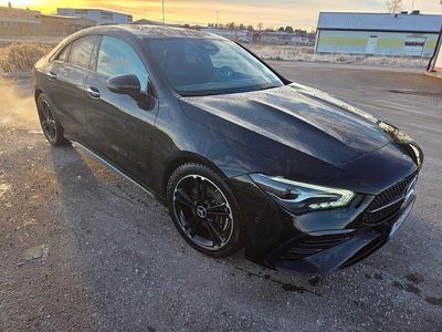 Nattsvart Begagnad 2024 Mercedes CLA200 Sportkupé | 365 000 kr (Lite dyr)