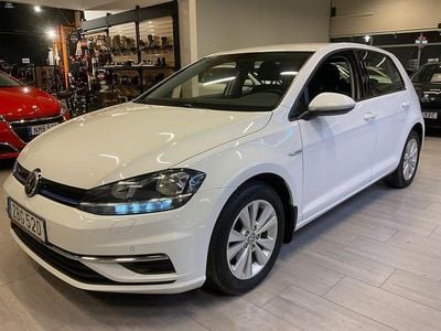 Vit Begagnad 2018 VW Golf VII S Halvkombi | 118 000 kr (Marknadspris)