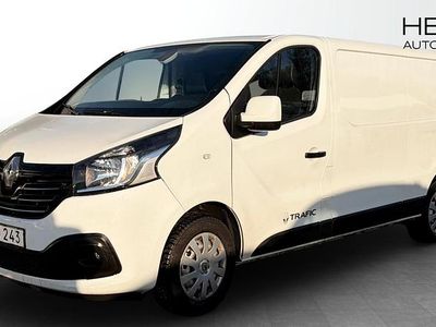 Vit Begagnad 2018 Renault Trafic Minibuss | 189 900 kr (Marknadspris)