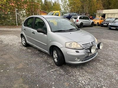 Begagnad Citroën C3 73 HK (53 kW) 2002 Silver Halvkombi