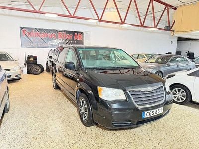 Begagnad Chrysler Town & Country 175 HK (128 kW) 2008 Svart Minibuss