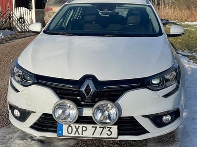 Begagnad Renault Mégane IV 110 HK (80 kW) 2017 Kombi