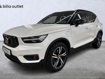 Begagnad Volvo XC40 R-Design 179 HK (131 kW) 2019 Vit SUV