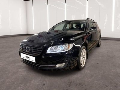 Svart Begagnad 2016 Volvo V70 Momentum Kombi | 124 900 kr (Marknadspris)