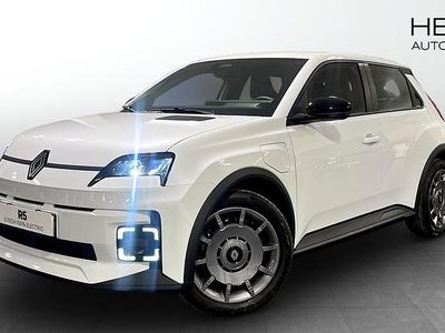 Ny Renault 5 E-Tech Evolution 2026 Halvkombi