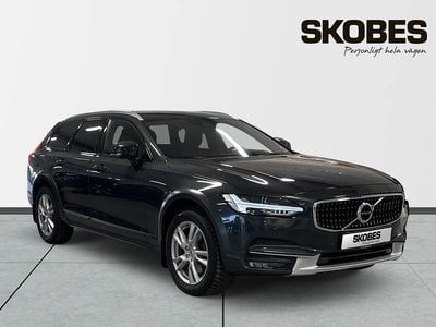 Begagnad Volvo V90 CC SE 192 HK (141 kW) 2019 Grå Kombi