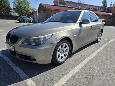 BMW 525