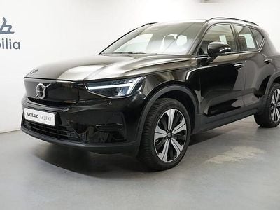 Begagnad Volvo XC40 Core 185 kW (252 HK) 2022 Svart SUV