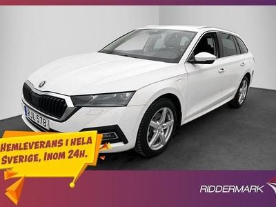 Vit Begagnad 2024 Skoda Octavia Style Kombi | 309 800 kr (Marknadspris)