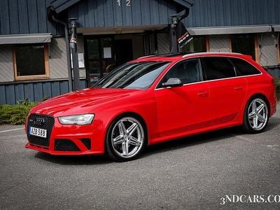 Röd Begagnad 2014 Audi RS4 Kombi | 329 900 kr (Marknadspris)