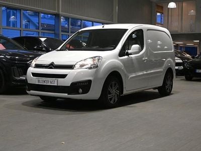 Vit Begagnad 2018 Citroën Berlingo Minibuss | 89 000 kr (Marknadspris)