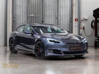 Grå Begagnad 2019 Tesla Model S Performance Halvkombi | 550 000 kr