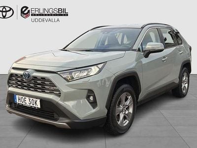 Urban khaki Begagnad 2022 Toyota RAV4 Hybrid Active SUV | 339 900 kr (Marknadspris)