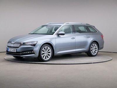 begagnad Skoda Superb iV Tsi 218 Plug-in Combi Style Dragpkt