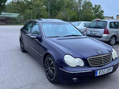 Mercedes C320