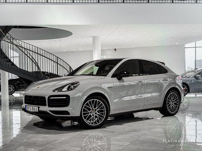Begagnad Porsche Cayenne Platinum Edition 462 HK (339 kW) 2022 Crayon SUV