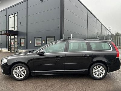 Svart Begagnad 2016 Volvo V70 Kombi | 245 000 kr (Dyr)