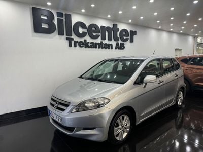 Honda FR-V