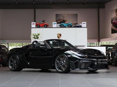Ny Porsche 718 Spyder 508 HK (373 kW) 2025 Svart Cab