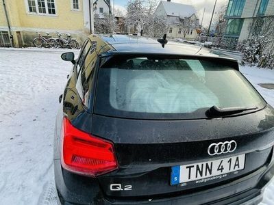 begagnad Audi Q2 35 TFSI S Tronic Proline Euro 6