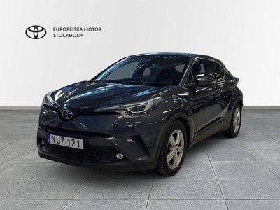 Begagnad Toyota C-HR Executive 122 HK (89 kW) 2017 Grå SUV