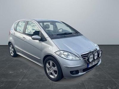 Begagnad Mercedes A200 137 HK (100 kW) 2007 Silver Halvkombi