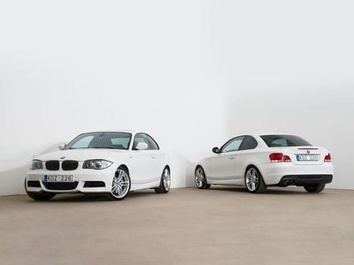 Begagnad BMW 135 M Sport 306 HK (225 kW) 2009 Vit Halvkombi