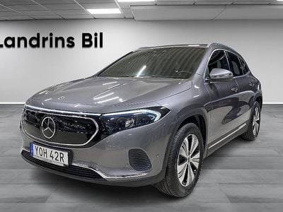 Grå Begagnad 2023 Mercedes EQA250 SUV | 369 000 kr