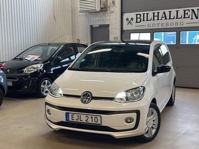 Vit Begagnad 2016 VW up! high up! Halvkombi | 104 900 kr (Dyr)