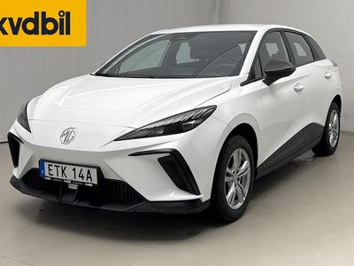 Begagnad MG MG4 EV 2023 Vit Halvkombi