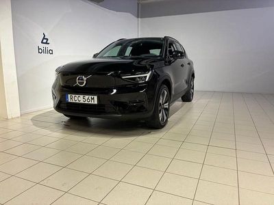 Begagnad Volvo XC40 Core 172 kW (234 HK) 2023 Svart SUV