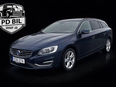 Blå Begagnad 2015 Volvo V60 Momentum Kombi | 59 900 kr