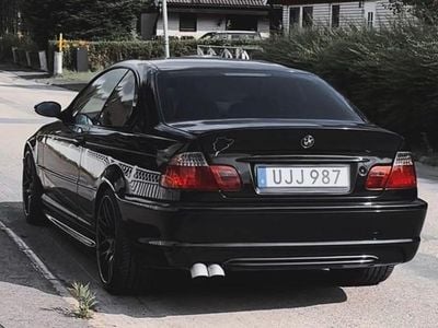 Begagnad 2004 BMW 330 Sportkupé | 96 000 kr