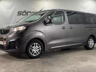 Begagnad Peugeot e-Traveller 100 kW (136 HK) 2021 Grå Minibuss