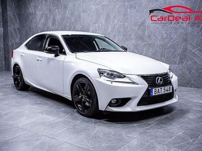Lexus IS300h