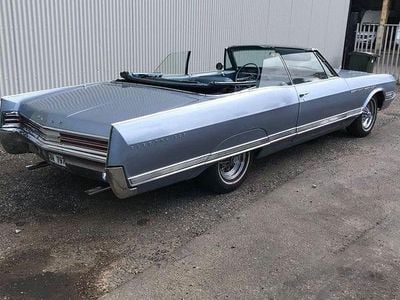 Begagnad Buick Electra 225 360 HK (264 kW) 1965 Blåmet Cab