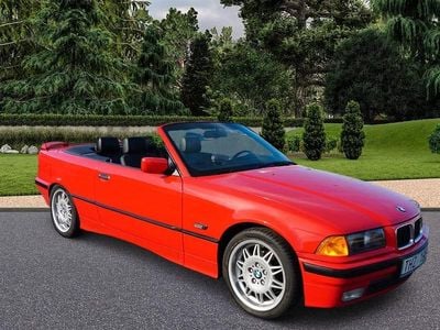 Röd Begagnad 1994 BMW 325 Cabriolet Cab | 139 900 kr