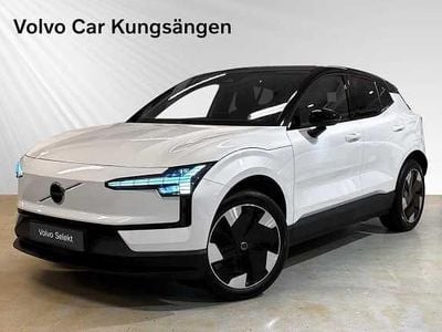 Vit Begagnad 2025 Volvo EX30 Single Motor Extended Range SUV | 369 900 kr (Marknadspris)